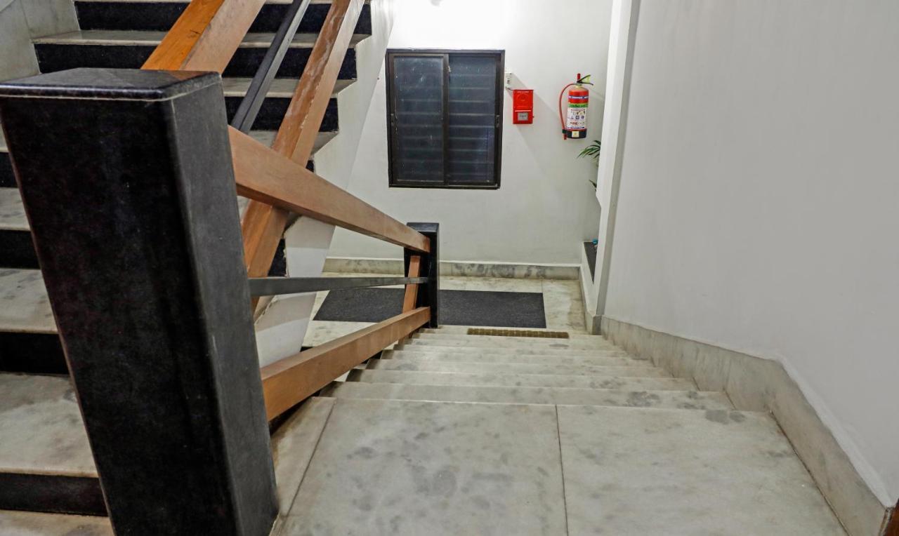 Treebo Umal Homestay Ganeshguri Guwahati Buitenkant foto