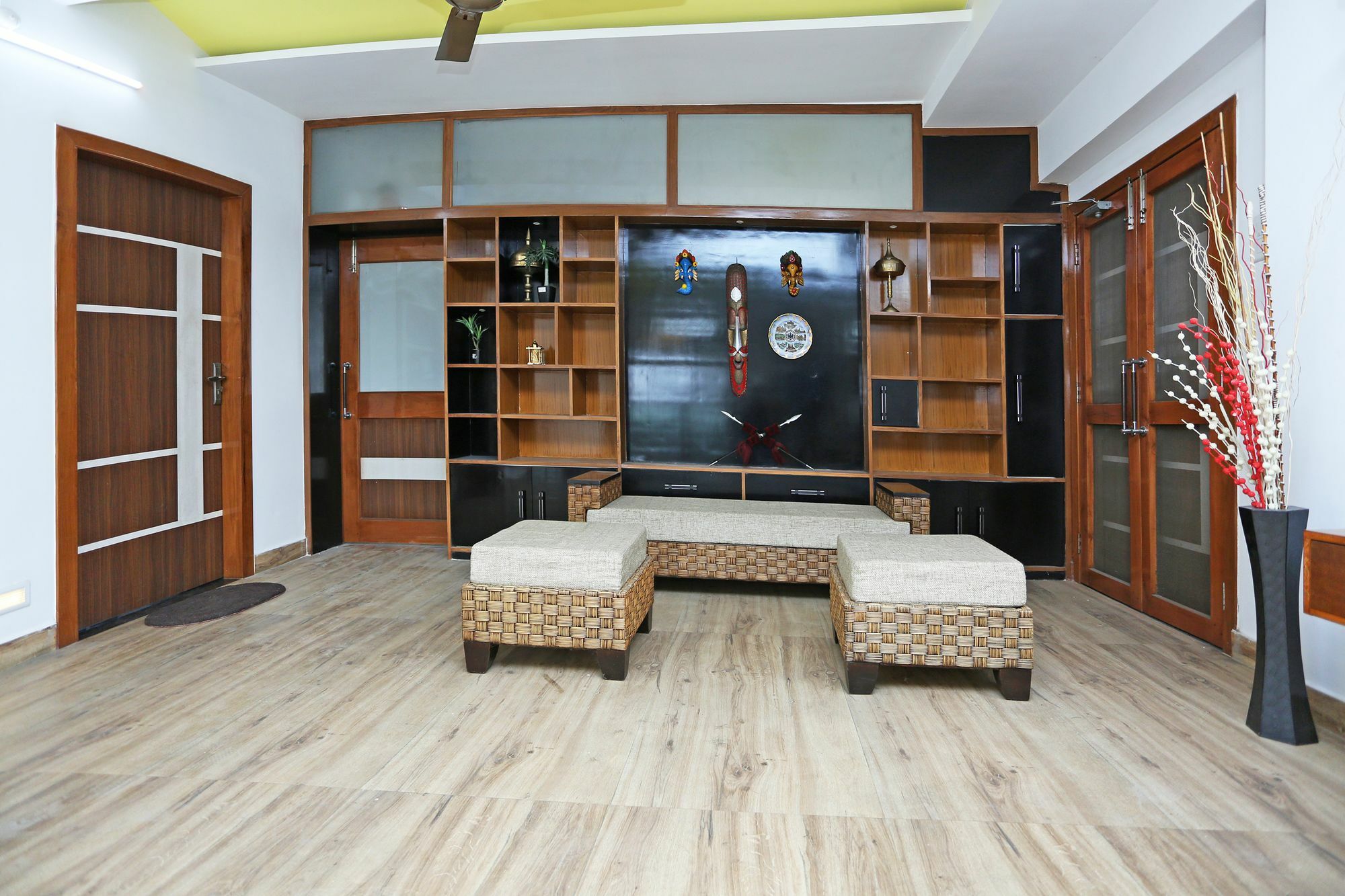 Treebo Umal Homestay Ganeshguri Guwahati Buitenkant foto