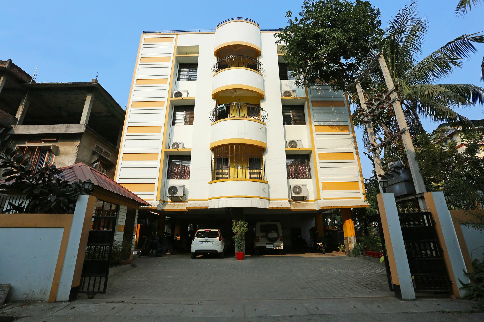 Treebo Umal Homestay Ganeshguri Guwahati Buitenkant foto